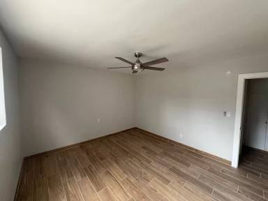 Main picture of 535 S Normandie Ave