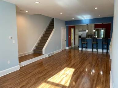 Main picture of 3761 Cresson St