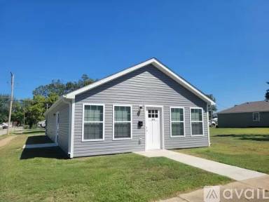 Main picture of 523 N Tom St