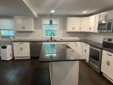 Main picture of 132 Stoddards Wharf Rd