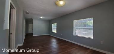 Main picture of 4605 N 38th St