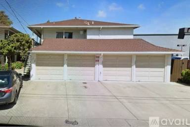 Main picture of 3456 Redwood Ct