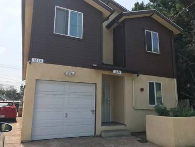 Main picture of 1232 E 33rd St