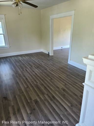 Main picture of 815 Woodward Ave