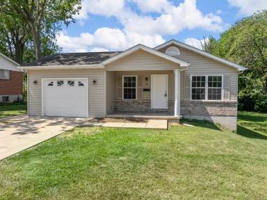 Main picture of 19 Fair Ct