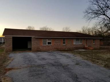 Main picture of 9312 Highway 431 S