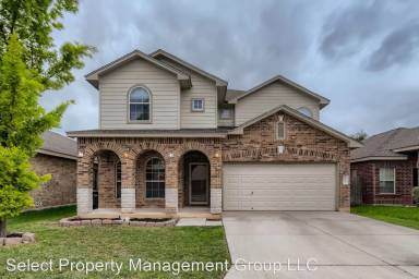 Main picture of 9826 Einbeck Ln