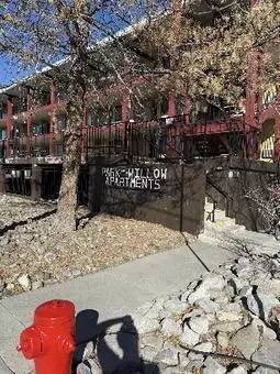 Main picture of 160 Park St