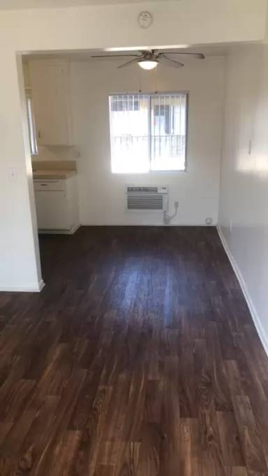 Main picture of 2240 E Lenita Ln