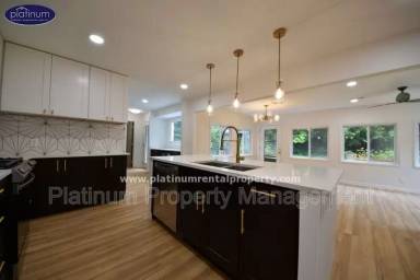 Main picture of 1710 Bonnterre Dr