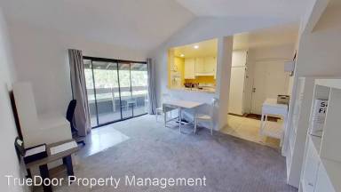 Main picture of 150 Streamwood