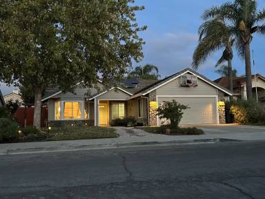 Main picture of 2141 Highland Dr