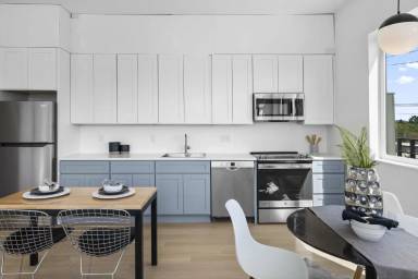 Main picture of 1525 N Humboldt St