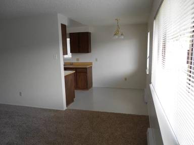 Main picture of 355 S 8th St