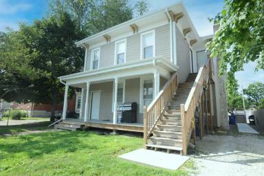Main picture of 622 Webster St