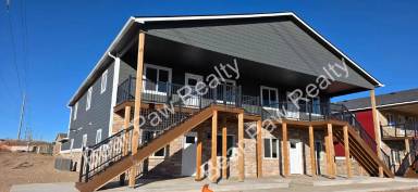 Main picture of 1026 Center Dr