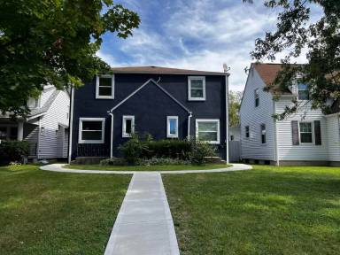 Main picture of 104 N Brinker Ave