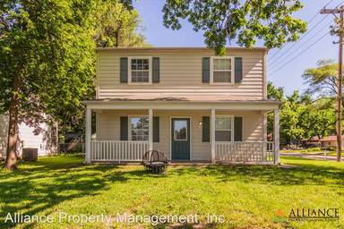 Main picture of 410 S 15th St
