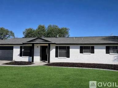 Main picture of 5855 Castle Brook Dr