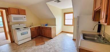 Main picture of 75 Faxon St