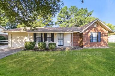 Main picture of 6225 Cornwall Rd