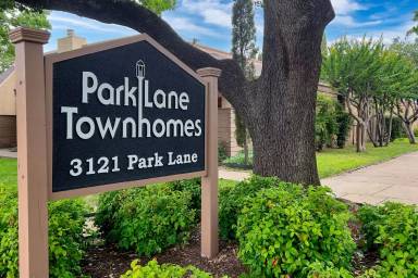 Main picture of Guest Parking Park Lane Townhomes