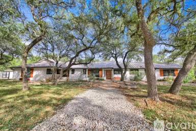 Main picture of 604 Ledgerock Rd
