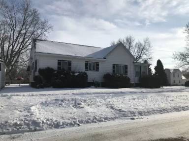 Main picture of 503 NE 3rd St