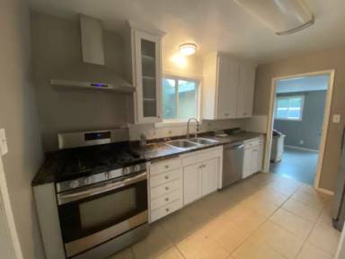 Main picture of 1011 Eucalyptus Ave