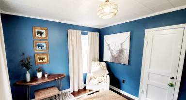 Main picture of 131 E Lincoln Ave