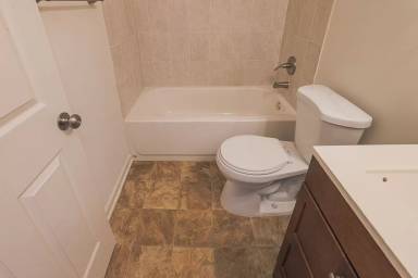 Main picture of 821 Johahn Dr
