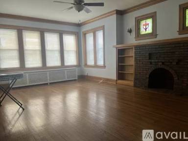Main picture of 1027 N Harlem Ave