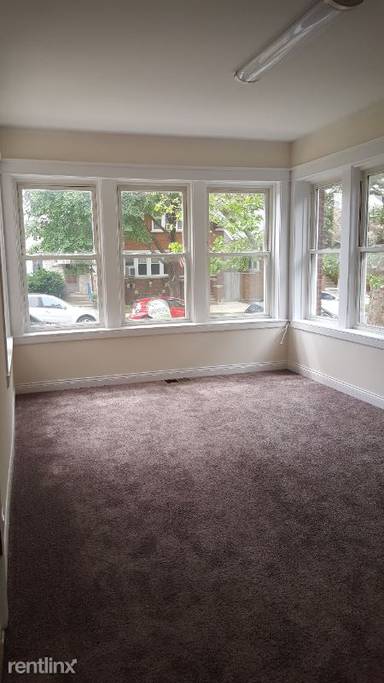 Main picture of 4033 N Marmora Ave