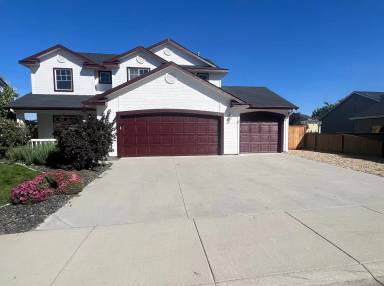 Main picture of 412 E Patagonia Dr