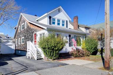 Main picture of 27 Vaughan Ave