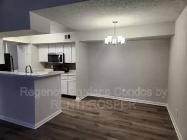 Main picture of Regency Gardens Condos