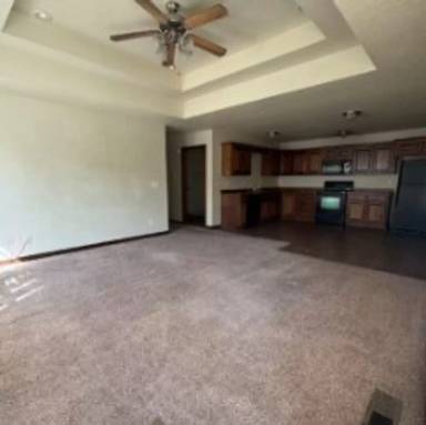 Main picture of 402 Hodge Dr