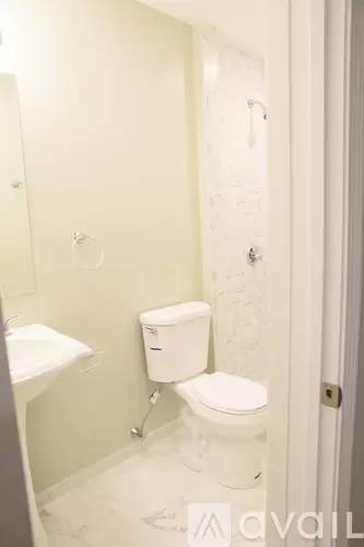 Main picture of 409 Dudley St