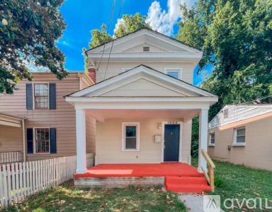 Main picture of 1005 Maplewood Ave