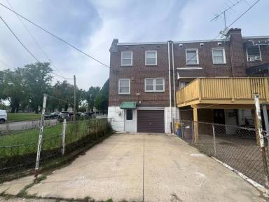 Main picture of 6801 Roosevelt Blvd