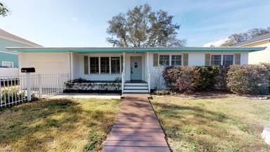 Main picture of 1014 Penman Rd