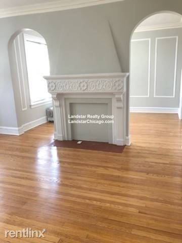 Main picture of 5044 N Wolcott Ave