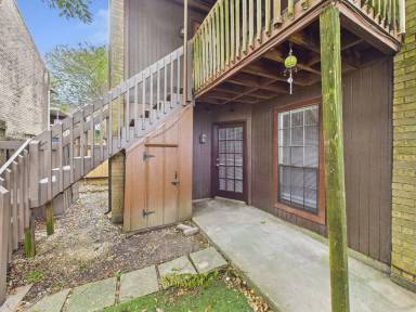 Main picture of 108 Shekel Dr