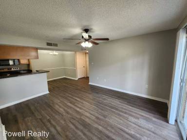 Main picture of 703 Parsons Lake Path