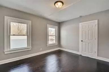 Main picture of 412 N Bradley Ave
