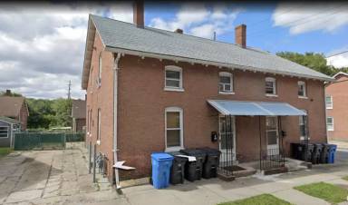Main picture of 33 Middle St