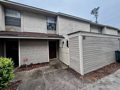Main picture of 901 Olmstead Dr Condos
