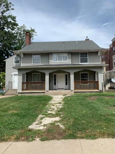 Main picture of 505 Rollins St