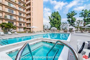 Main picture of 100 South Doheny Condos