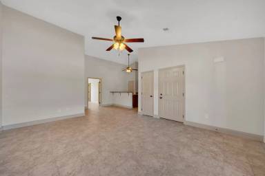 Main picture of Hillrise Apartments